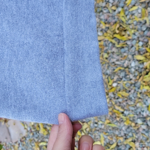 American Peace Fingers Sihn Gray Cashmere Sweater Womens Size Small Hoodie - Picture 7 of 10